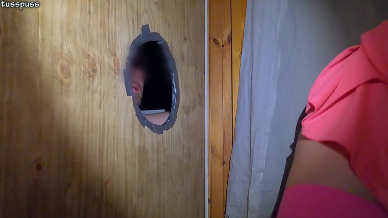 Tusspuss: Amatérská zábava u gloryhole