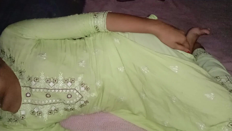 Deshi women: दोस्त के घर में सबसे सुंदर भारतीय जोड़ा रोमांस सुंदर तस्नीम