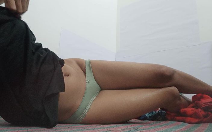 Desi Girl Fun: Une fille desi s’amuse - masturbation népalaise