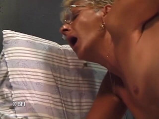 Nasty matures and dirty grannies club: Apenas vivo 3