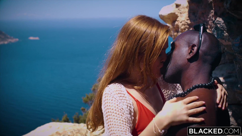 Blacked: Blacked - melhores amigas Jia Lissa e Stacy Cruz compartilham bbc