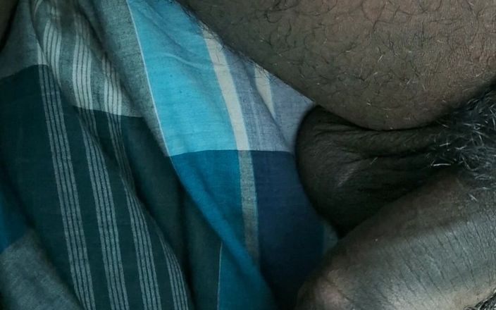 BlackGay: J’adore mon putain de plug anal, voilà pourquoi je montre à...