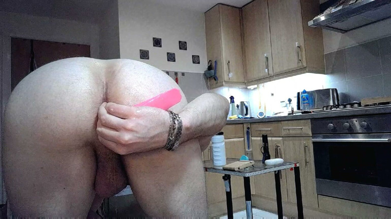 DumbChav: Gefrorenes pissen- popsicle schmilzt langsam in meinem warmen, tauben arsch