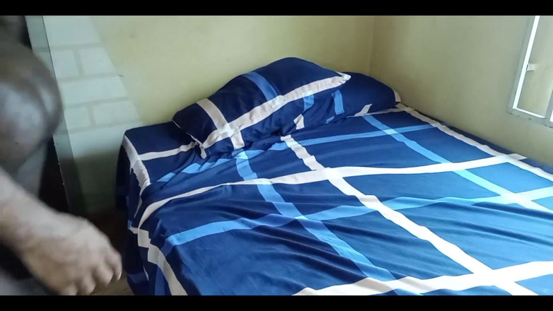 Brison love: 큰 엉덩이의 흑인 밀프가 거대한 엉덩이로 내 자지를 부러뜨렸어