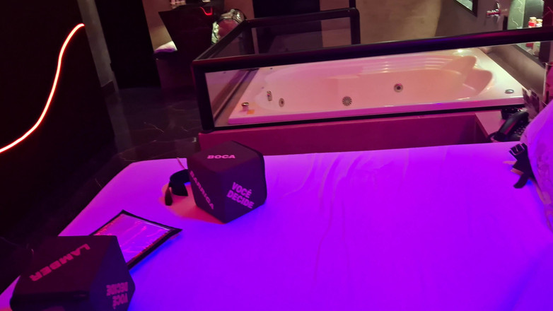 Lukas Zaad: Závislost na chtíči: Její sexy kundička mě donutila šukat non-stop