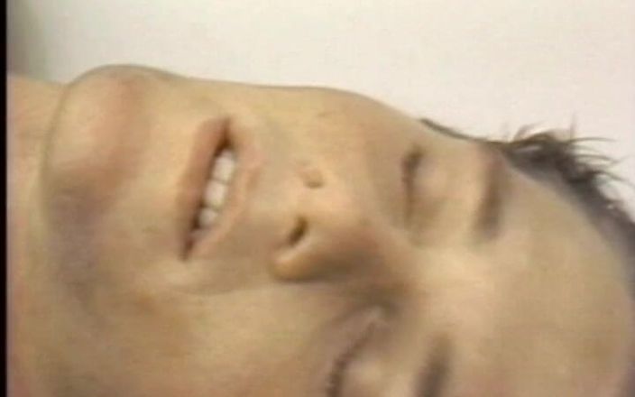 Gay RetroX VHS: Sensuele hunks in ritme 5