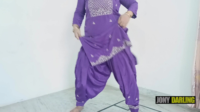 Jony Darling: Tarian striptis