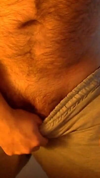 Hladováhairymonsterbearcub