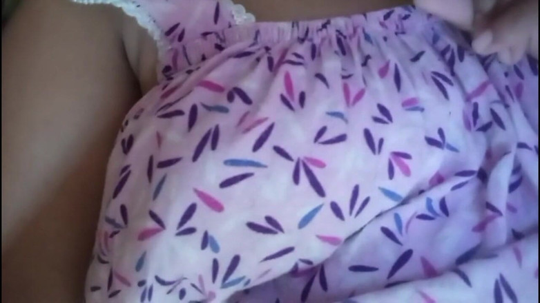 Anne White: Indiana atriz Anne Musterbating na cama com peitos grandes e...