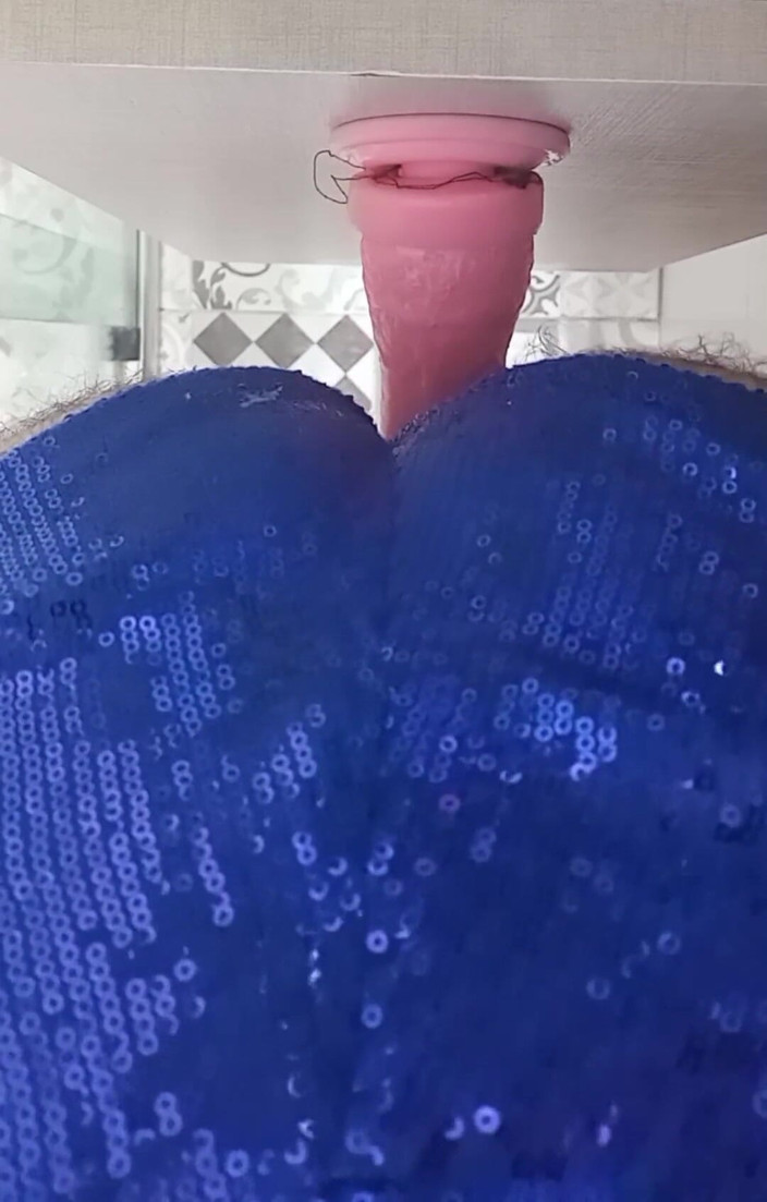 Didier Joyce: Hetero-typ steckt 22cm realistischen penis ganz drinnen in frauen-dessous und genießt...
