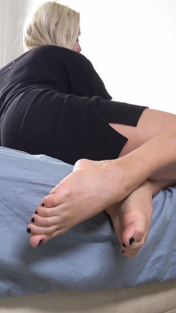 Slow Sock Removal Tease - Sexy MILF Brittany Reveals Perfect Smooth Soles & Toes Part 1 of 2 (4k Resolution)