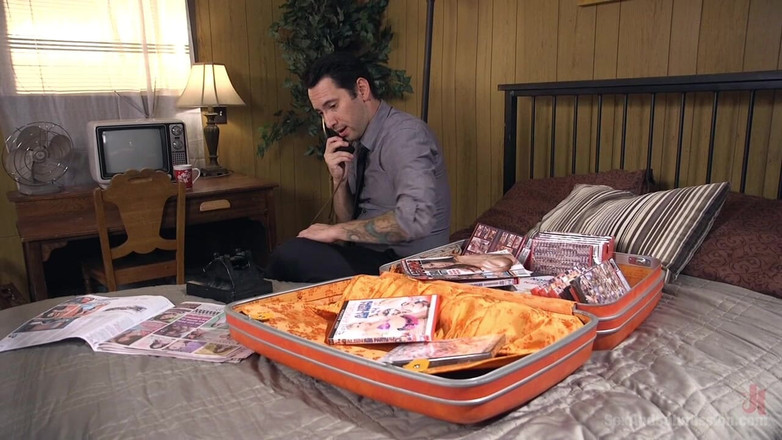 Sex and Submission by Kink: Trái tim của một con điếm