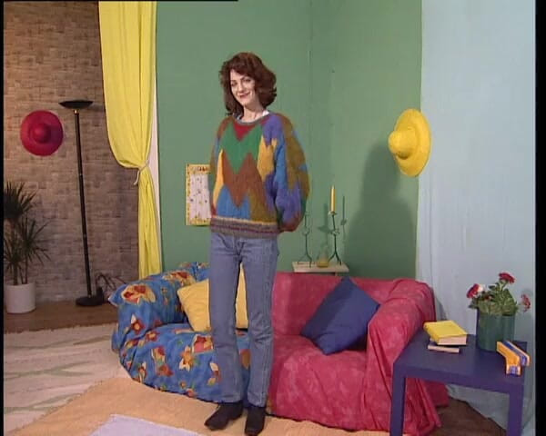 YOUR FIRST PORN: Ich Habe Pepek Meine Nie Rasiert - Viola Saya Tidak Pernah...