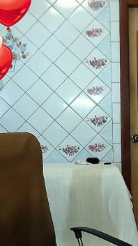 Lukerya'nın eski vücudunda şeffaf siyah ağ