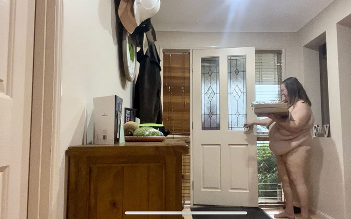 WeAreFukBunnies: Cowok pizza yang bahagia