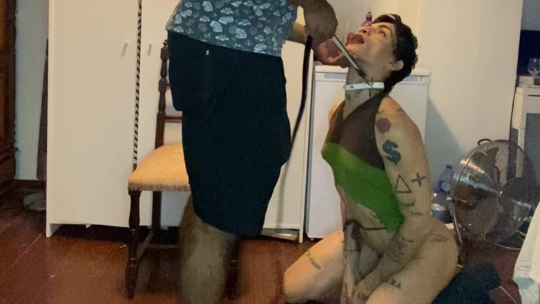 Wesley Bull: 僕の足を楽しむよく鍛えられた従順な人