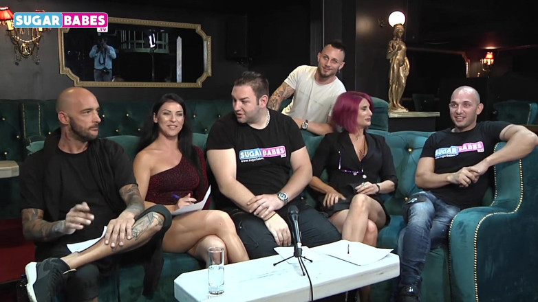 SugarBabesTV: Femdom casting dvd compilación