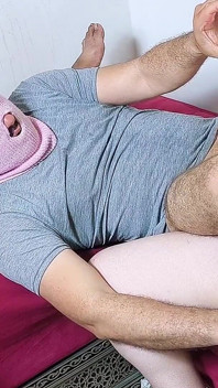 Pria porno Arab Saudi berbagi istri