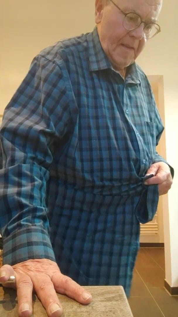 Karlchengeil: Żuję twoją zużytą wkładkę do majtek!