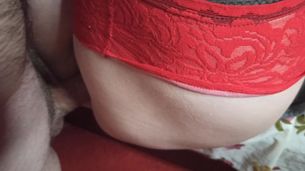 SexyCumCpl: Milfka dovolila, aby její mokrá kundička byla ošukaná na misionáře