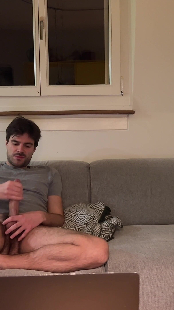 ElioBotticelli: Straight Friend Helps Gay Bro Jerking off
