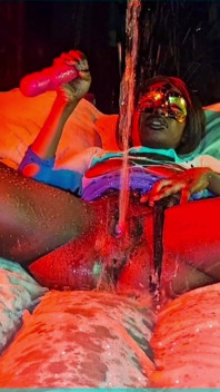 Twerking My Ass N Pussy Squirting Thinking Bout How U Fucked Me Last Week Daddy!!