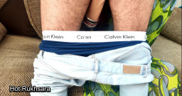 hot_rukhsara: Rukhsara fodida no sofá por seu proprietário para obter o...