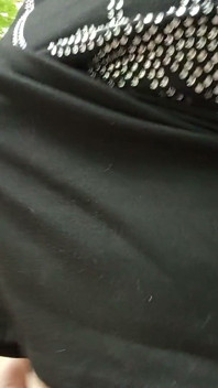 Flattulensen Pissing and Farting Outdoors
