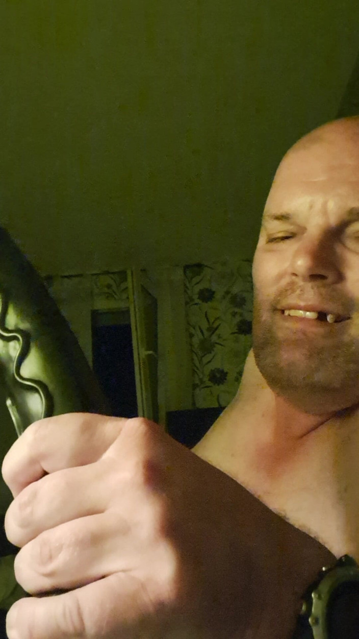 Fickspecht: The Right Tool for the Slut's Asshole