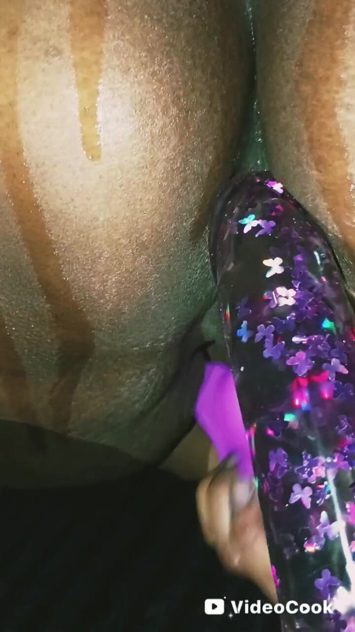 The Nasty House: Çifte Oyuncak Göt Amcığı Ve Ayaklarıyla Oynuyor (dildo Ve Vibratör Bakış...