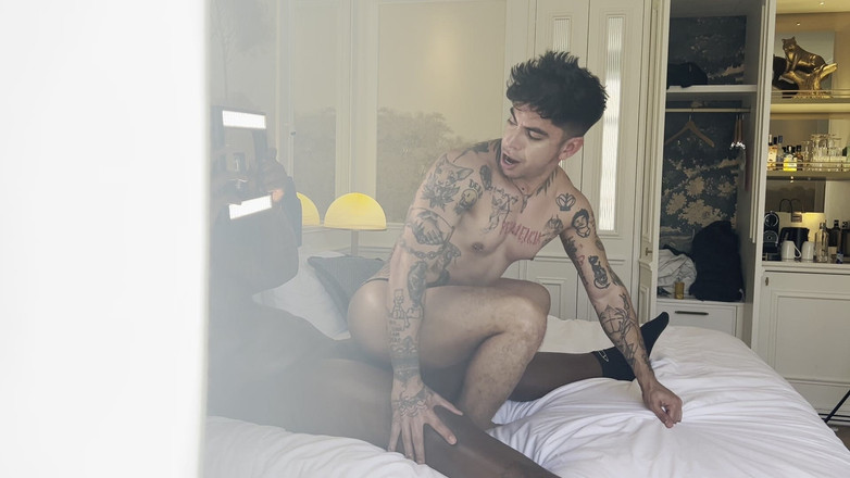 DADDYBLACKXXX: Betrapt papa op zwart bij het neuken van een sexy...