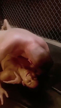 Misty Addams gegen Hanz vanderkill cage Wrestling - runde 2