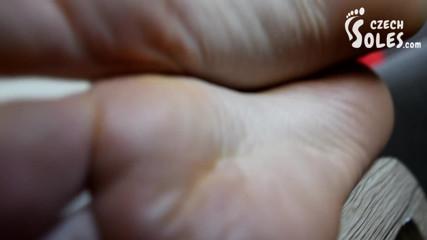 Czech Soles - foot fetish content: Смердючі ноги та кросівки в тренажерному залі поклоняються відео від першої особи