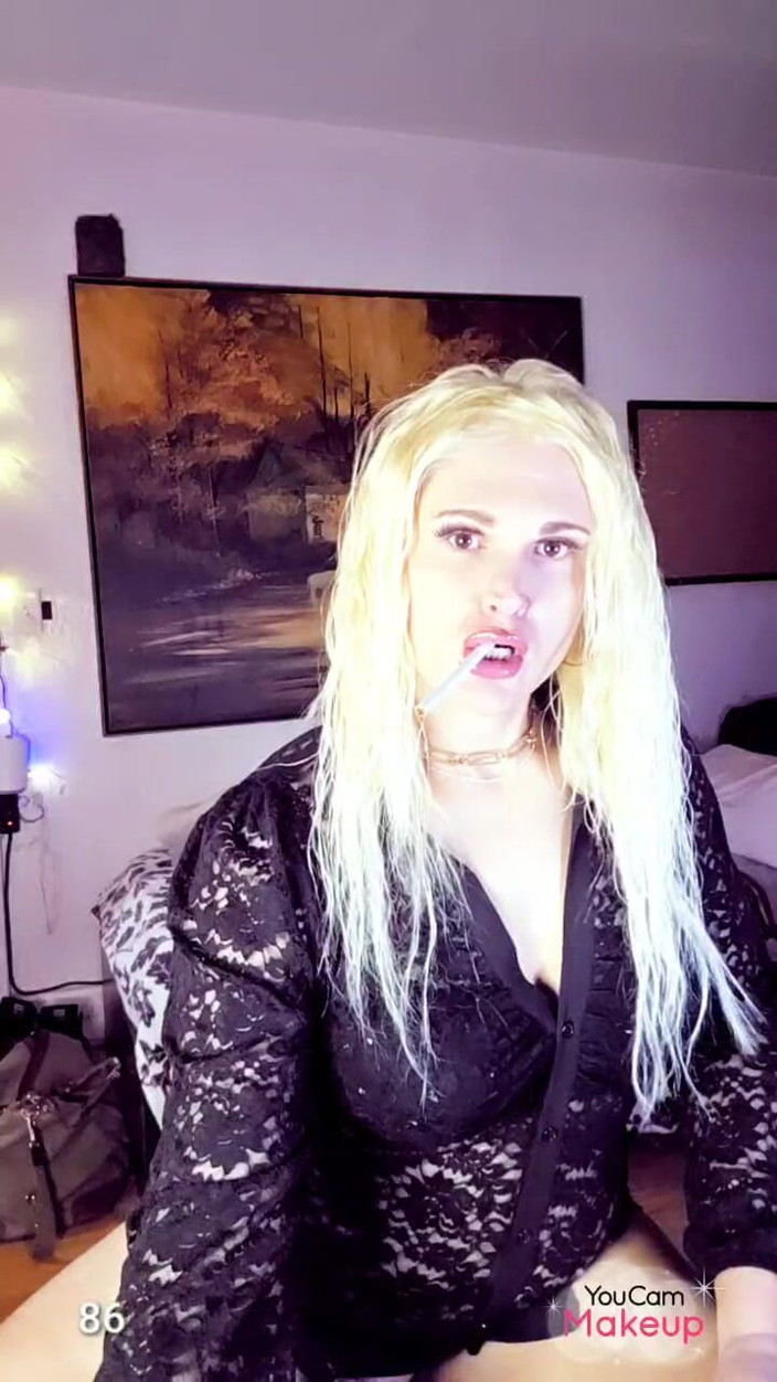 Darkfetish2k: Stroking and Smoking Kylie Rey