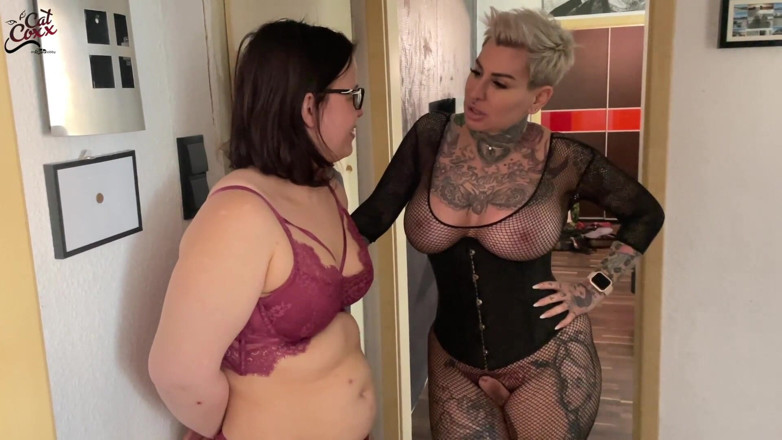 Casting66: Baise dans un gangbang avec une belle-mère et une belle-fille...