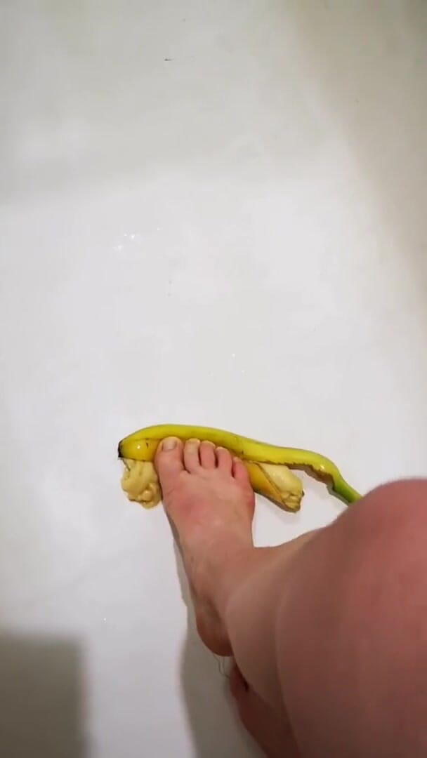 Erotic college: Îmi place banana între picioare