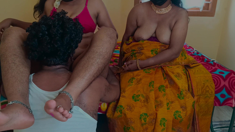 Inba: Family Girls menikmati seks lesbian bertiga