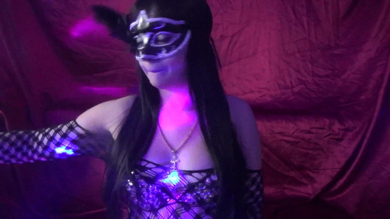 Goddess Misha Goldy: JOI in mask and sexy lingeria with cum countdown
