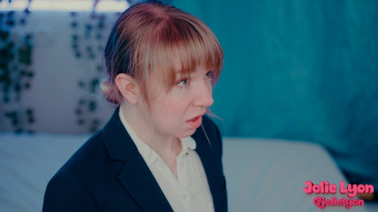 Jolie Lyon: Saya, ayah tiri, pita seks pengetua