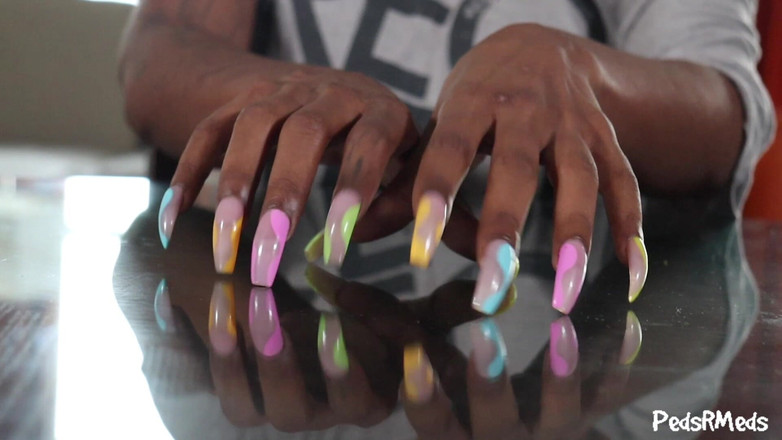 PedsRMeds: フェニックスASMRの爪叩き