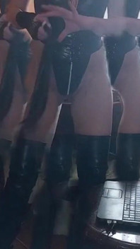 Dominatrixredsonyja