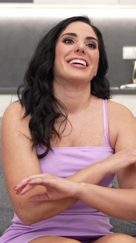 PAWG Spanish Slut Linda Del Sol's Interview
