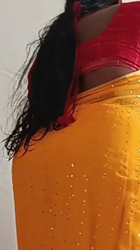 Juruelektronik mengongkek suri rumah saree seksi- bahagian 1