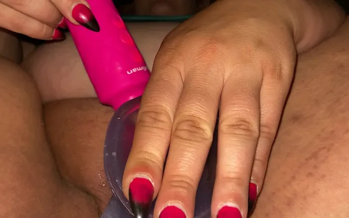 Katja Cox: I love squirting so much