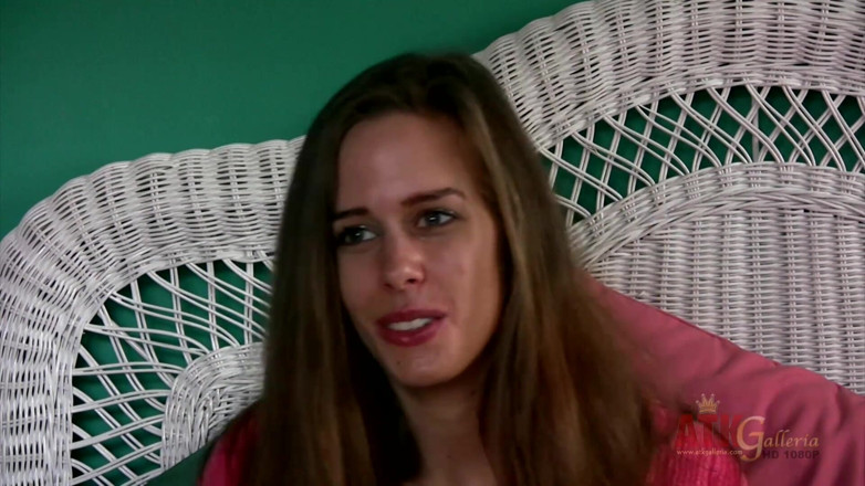 ATK Fans (Solo): Hot brunette at casting