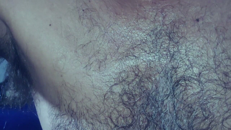 Rock F hairy: Che ne dici di questo corpo