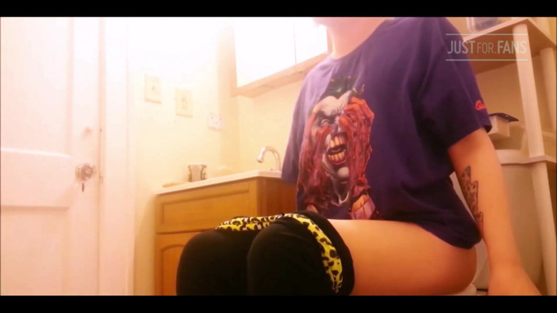 FondaDix: Vault Release: Toilet Diary 2014