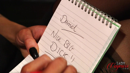 Lady Voyeurs: 玩具测试