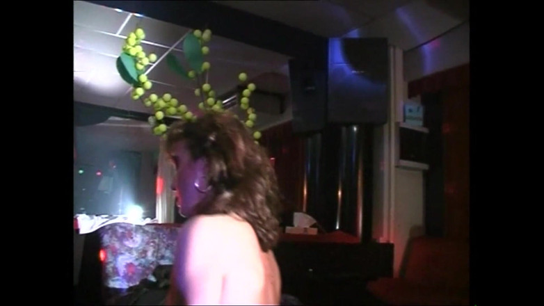 The Swingers & CO.: Дівчина в клубі