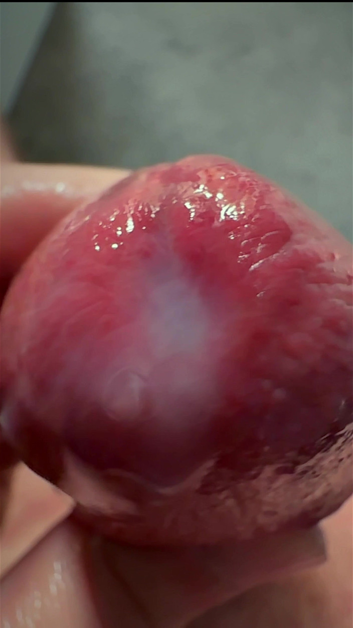 NakedFoxx: स्थूल वीर्य शॉट। Ultra क्लोज-अप स्खलन